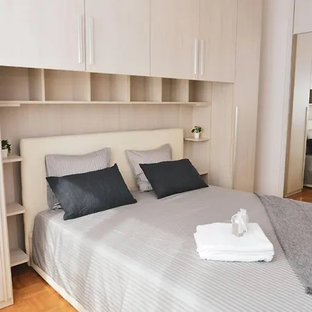 Central City Suite Apartment Apartment *